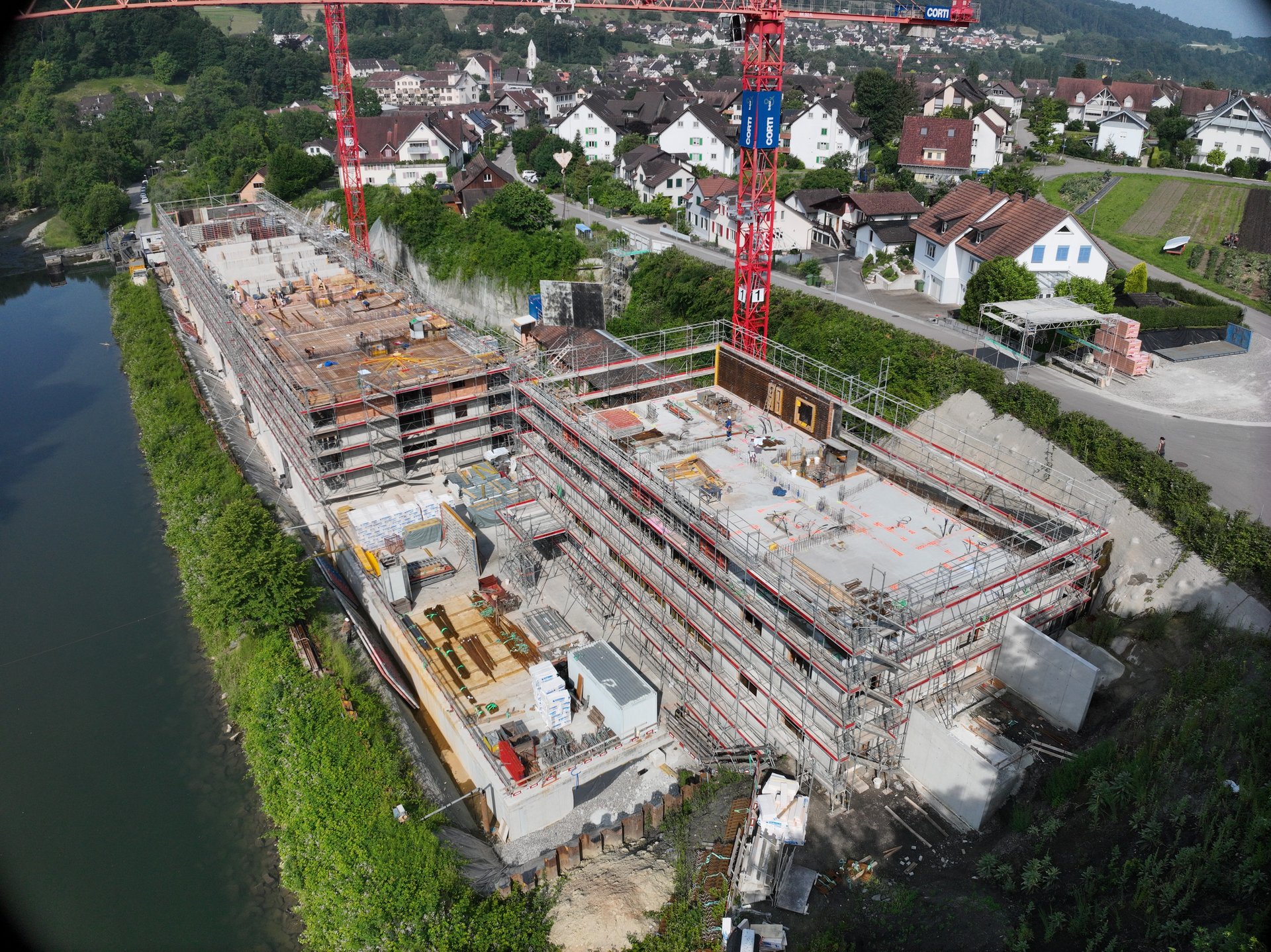 DJI_20250611094457_0005_V